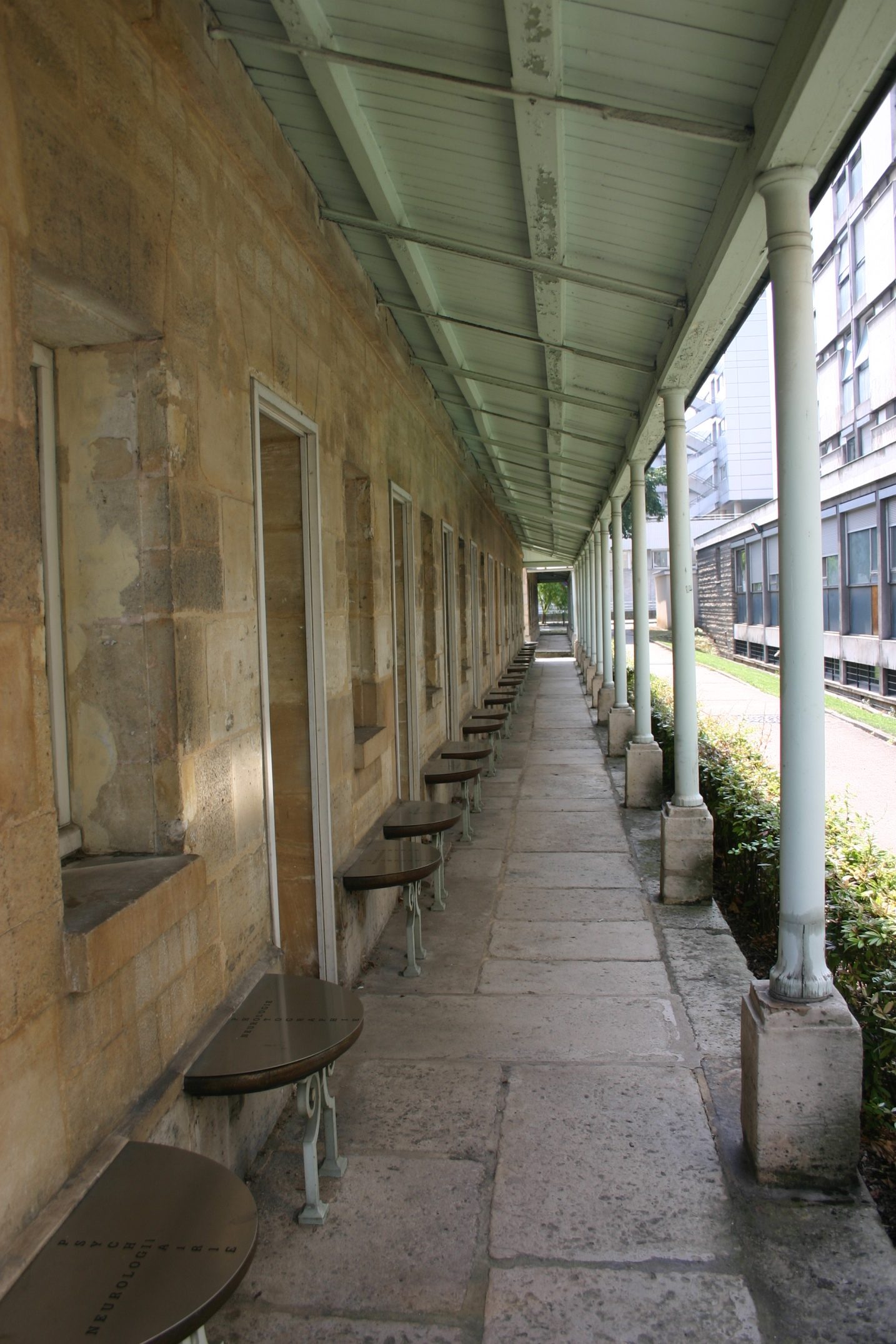 Petites Loges, Hopital de la Salpetriere, Paris - 03.JPG